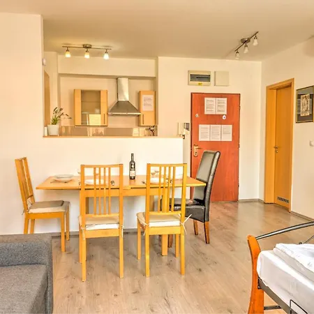 Capital 4* Budapest