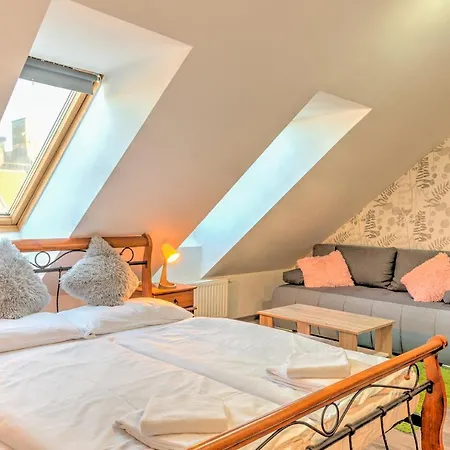 Capital Aparthotel 4*