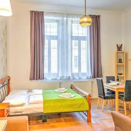 Capital Aparthotel