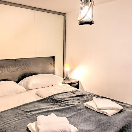 Capital Aparthotel