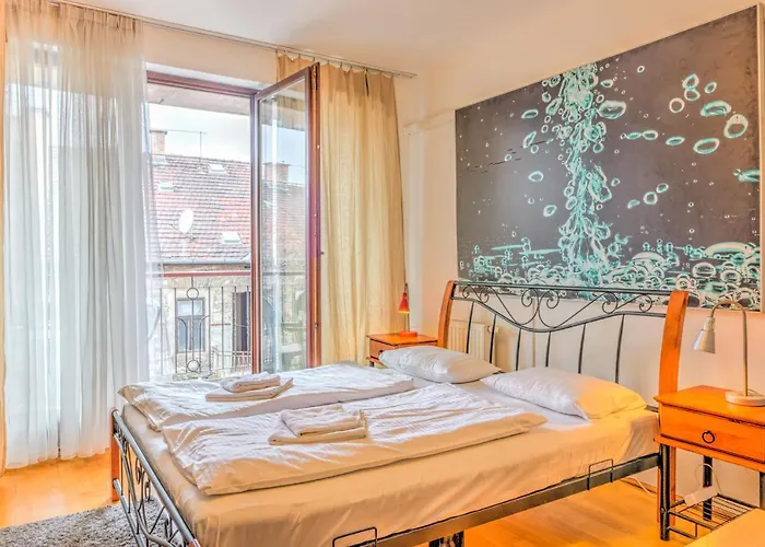 Capital Aparthotel