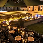 Hotel apartamentowy Capital 4*