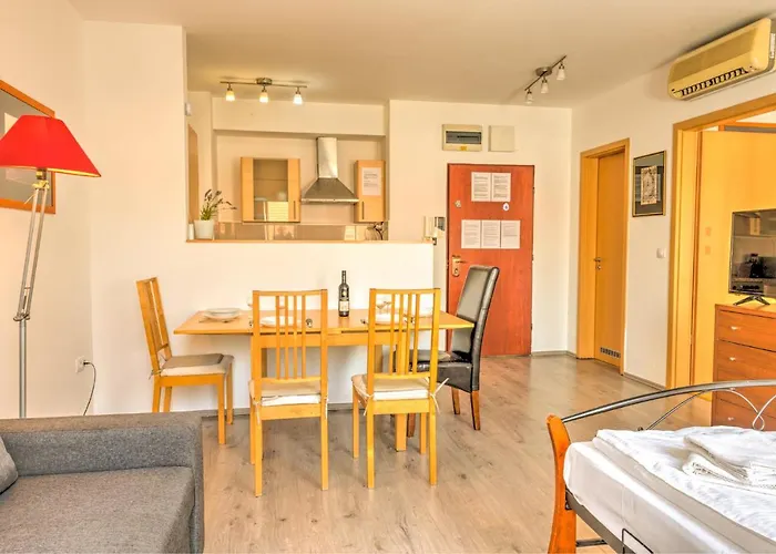 Capital 4* Budapest